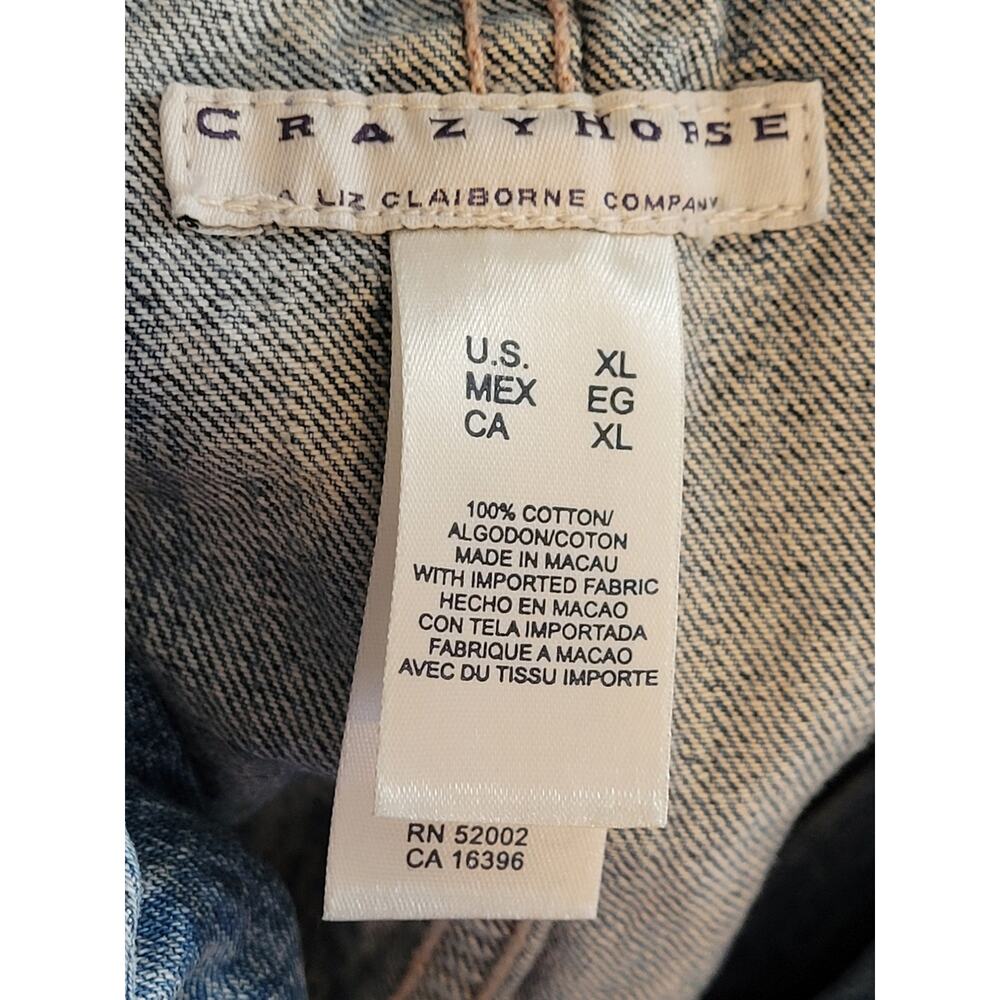 Crazy Horse by Liz Claiborne Faded Denim Jacket With Metal accents Womens XL EUC - Picture 8 of 9